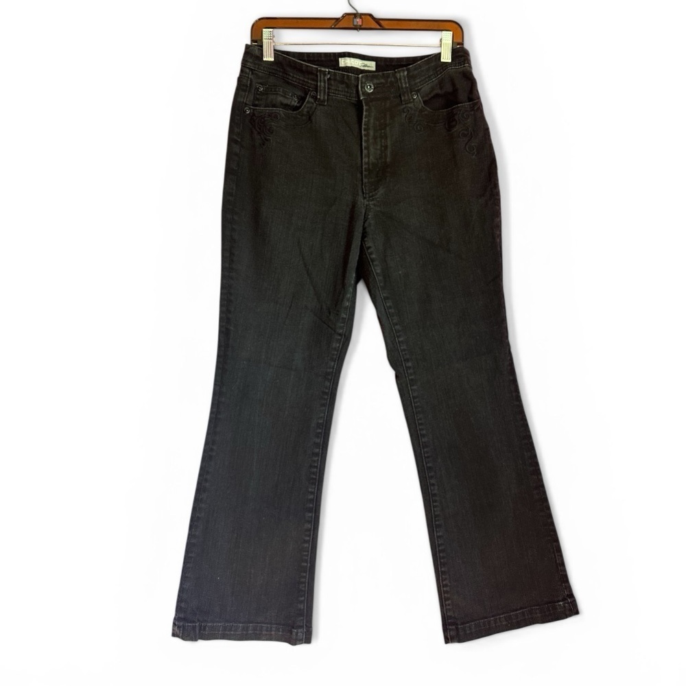 Chico's Platinum Women’s Black Mid Rise Embroidered Boot Cut Jeans, Size 1 Short